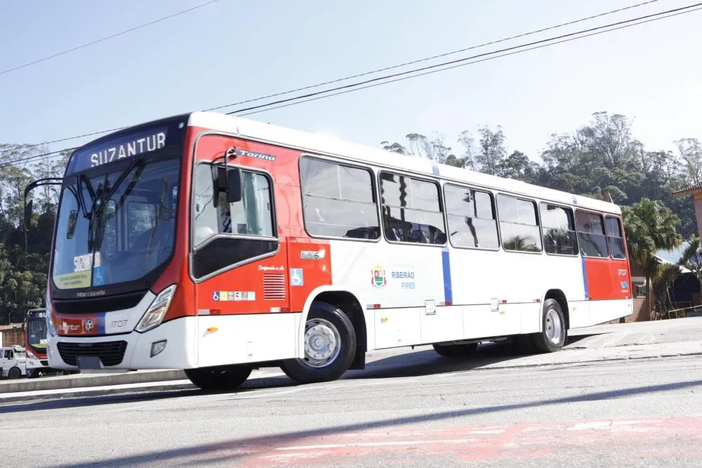 Gratuidade nos ônibus municipais no domingo (25) será válida das 6h às 19h, facilitando o deslocamento dos eleitores durante o período de votação Foto: Divulgação (PMETRP)